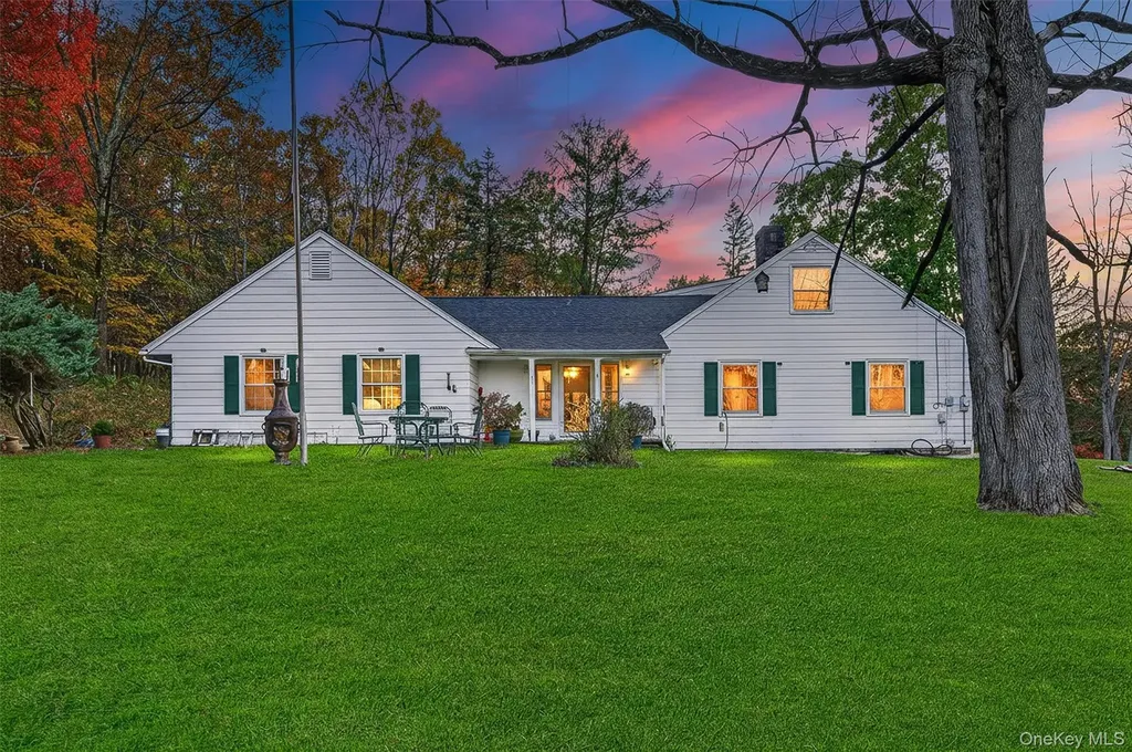 108 Circle Drive Monroe NY 10950