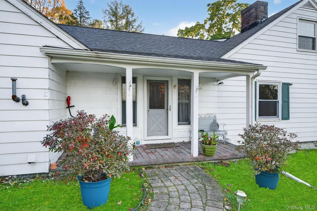 108 Circle Drive Monroe NY 10950