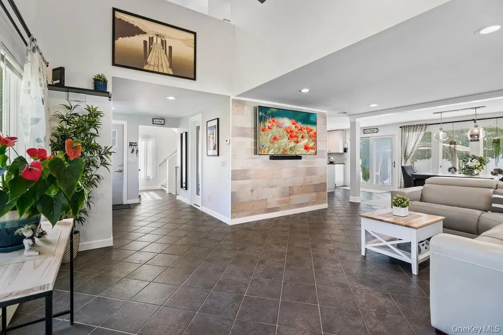 74 Joseph Place Nesconset NY 11767