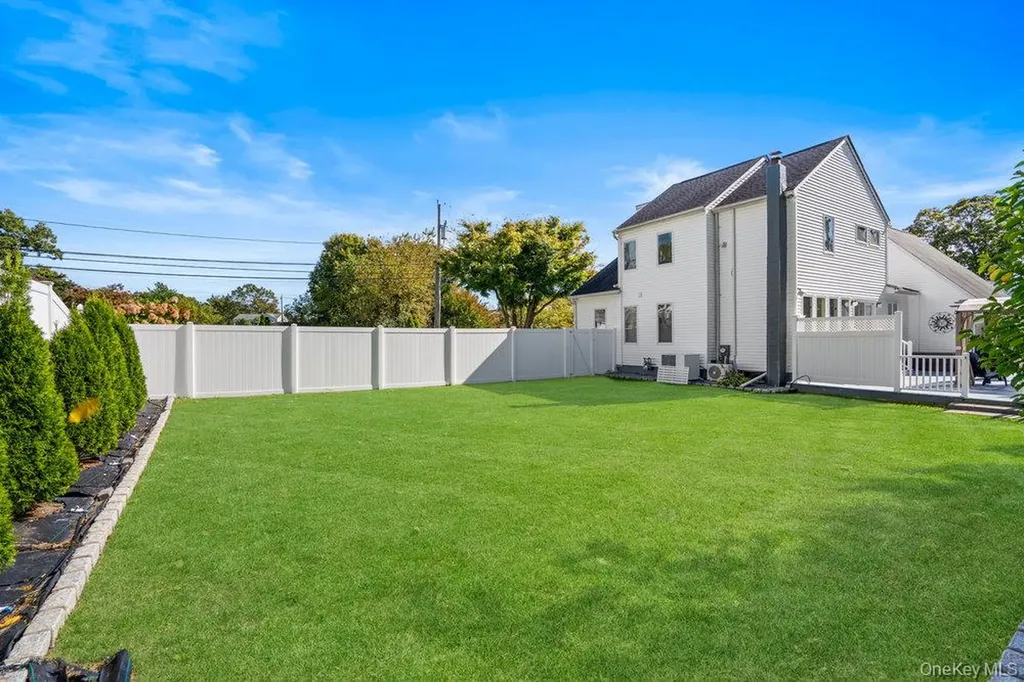 74 Joseph Place Nesconset NY 11767