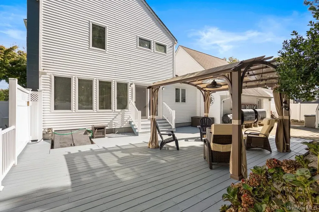 74 Joseph Place Nesconset NY 11767