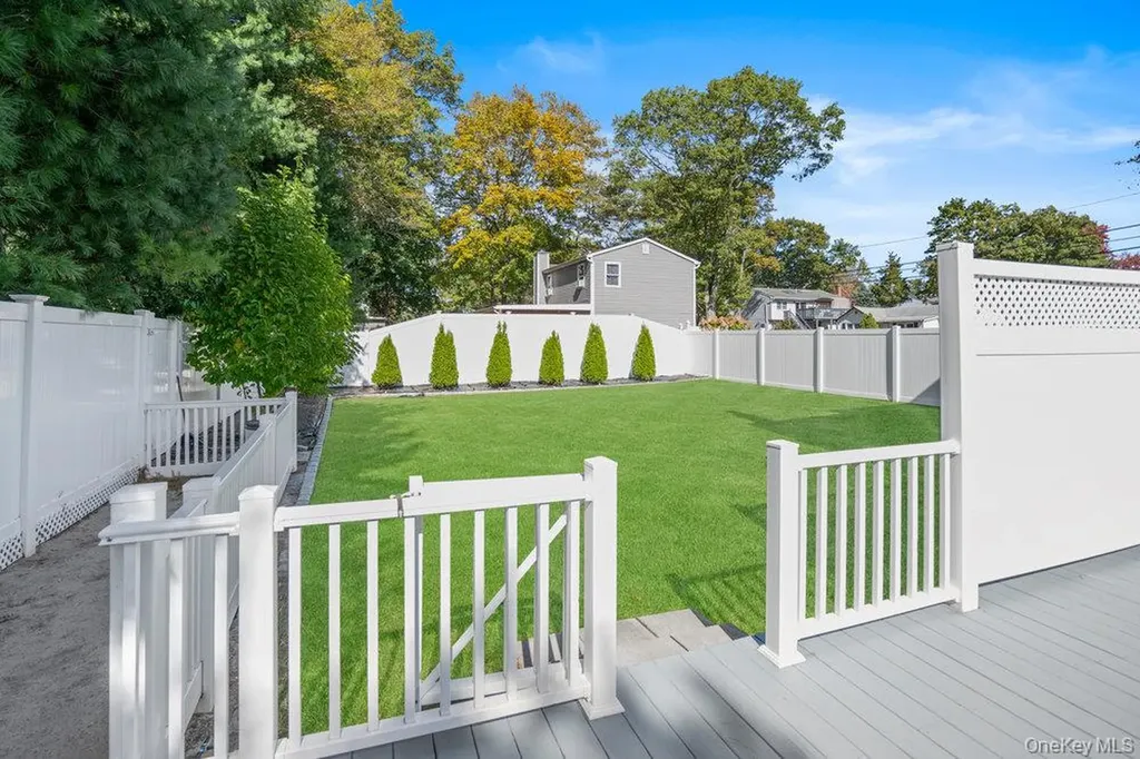 74 Joseph Place Nesconset NY 11767