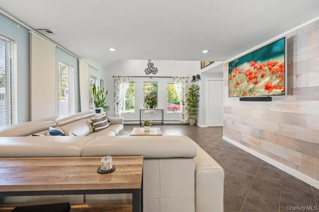 74 Joseph Place Nesconset NY 11767