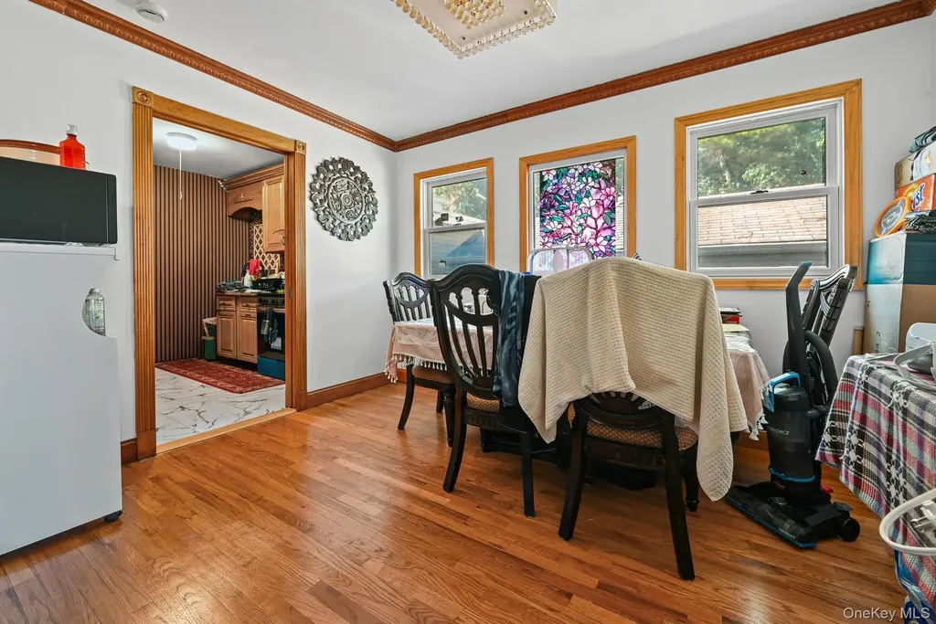 49 Ashely Drive Valley Stream NY 11580