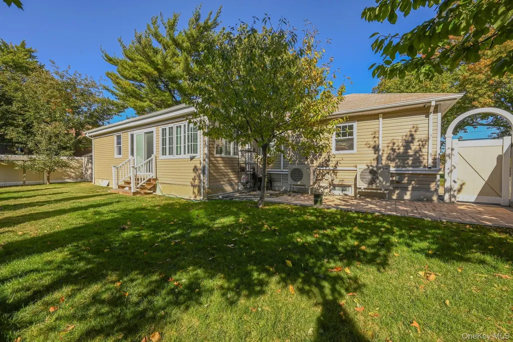 49 Ashely Drive Valley Stream NY 11580