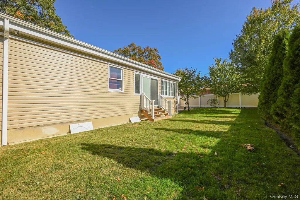 49 Ashely Drive Valley Stream NY 11580