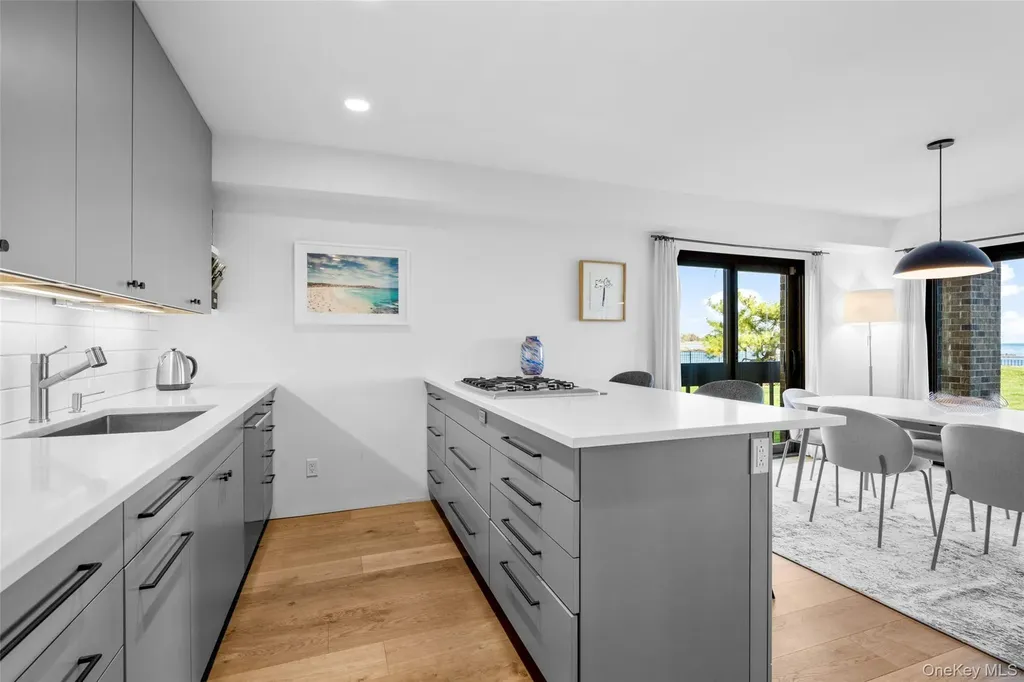 17 Waters Edge Rye NY 10580