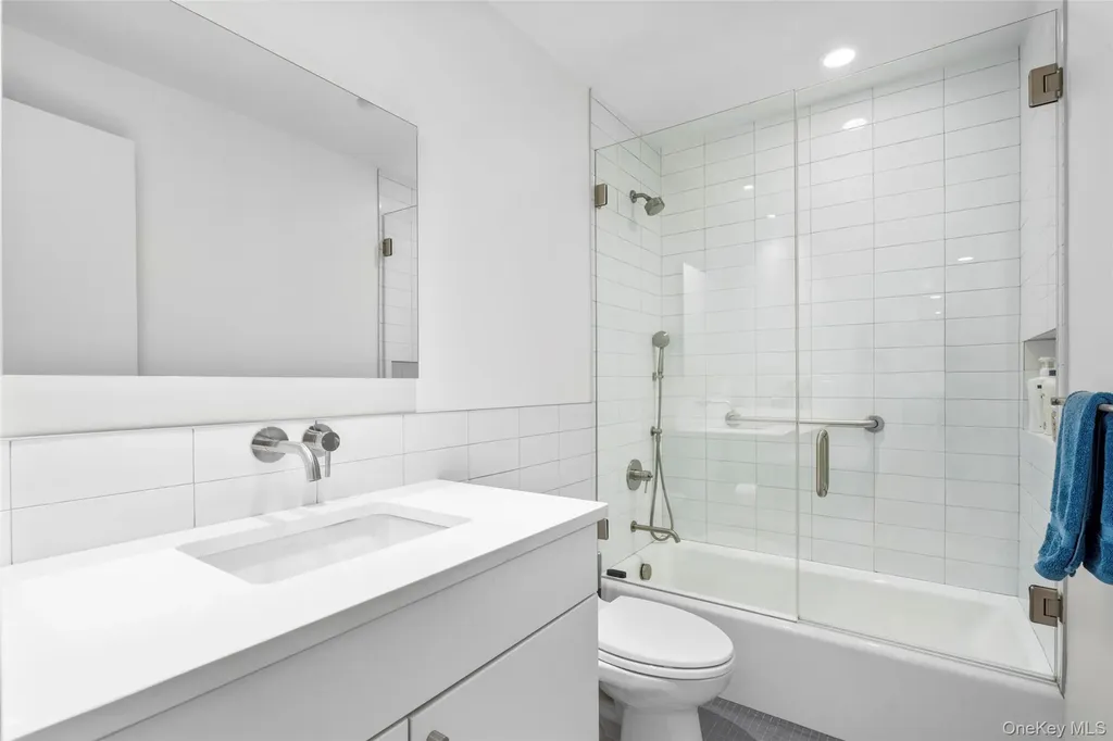 17 Waters Edge Rye NY 10580