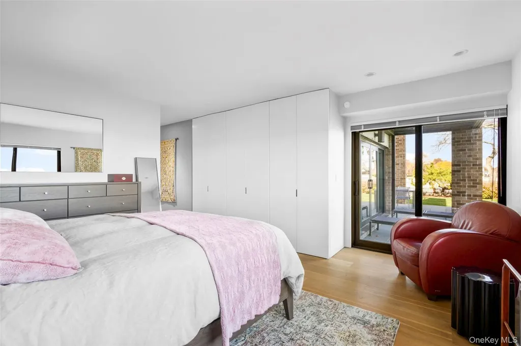 17 Waters Edge Rye NY 10580