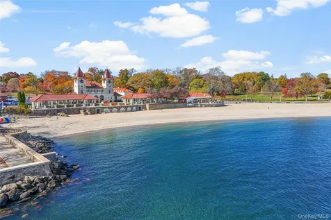 17 Waters Edge Rye NY 10580