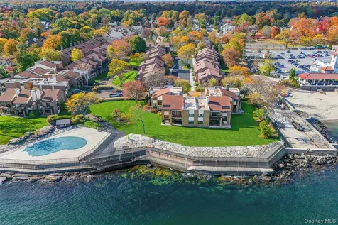 17 Waters Edge Rye NY 10580