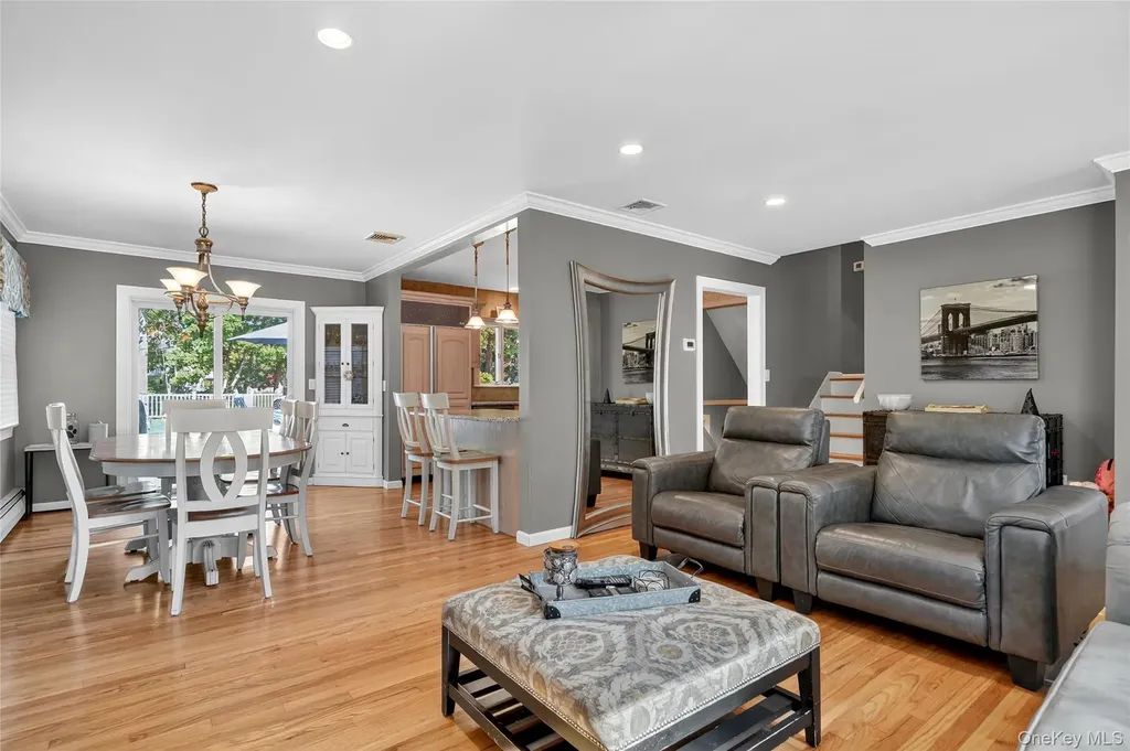 39 Kinsley Grove Pearl River NY 10965