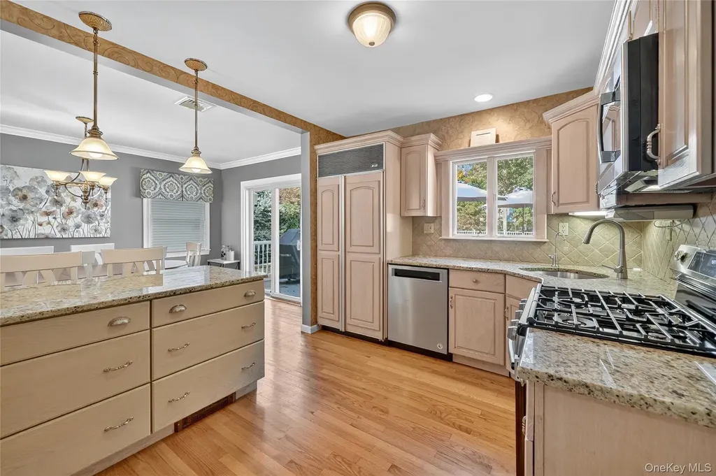 39 Kinsley Grove Pearl River NY 10965