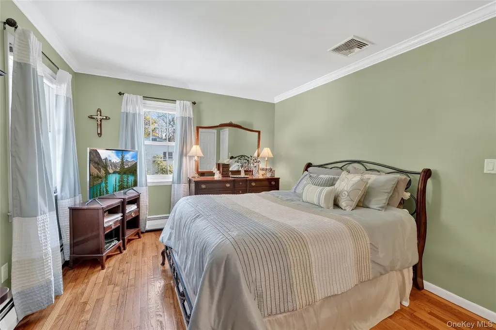 39 Kinsley Grove Pearl River NY 10965