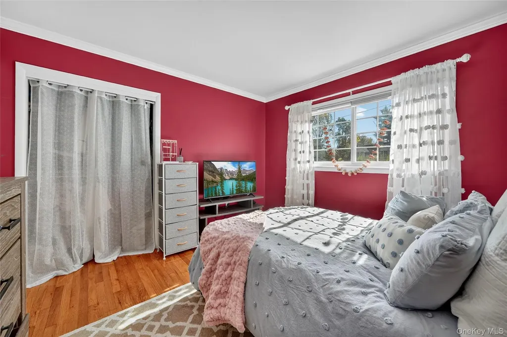 39 Kinsley Grove Pearl River NY 10965