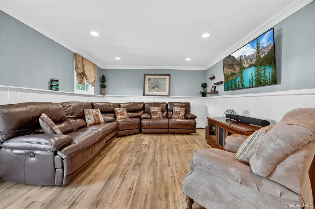 39 Kinsley Grove Pearl River NY 10965