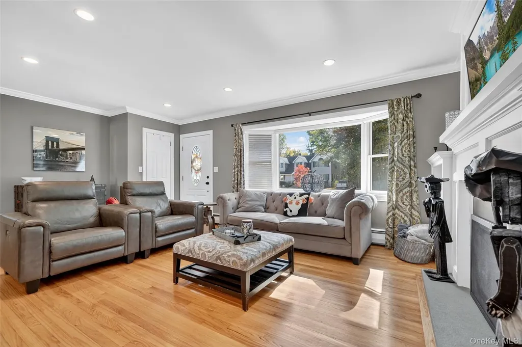 39 Kinsley Grove Pearl River NY 10965