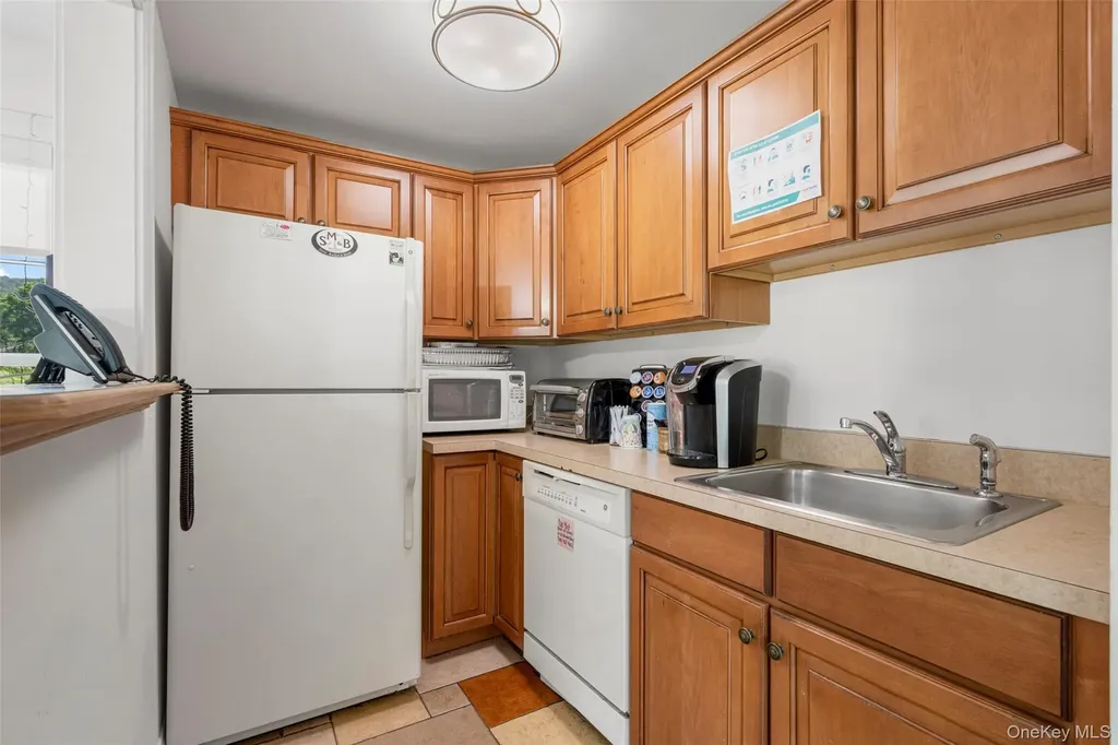 892 Main Street Fishkill NY 12524