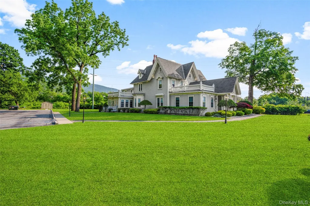 892 Main Street Fishkill NY 12524
