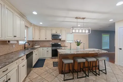 94 Robinson Lane Wappingers Falls NY 12590
