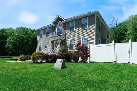 94 Robinson Lane Wappingers Falls NY 12590
