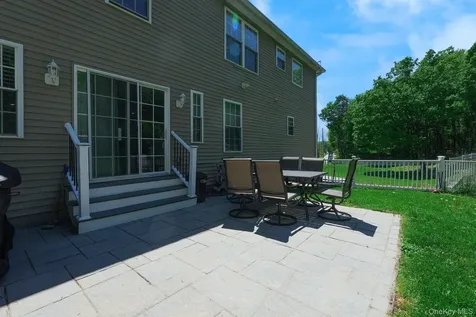 94 Robinson Lane Wappingers Falls NY 12590