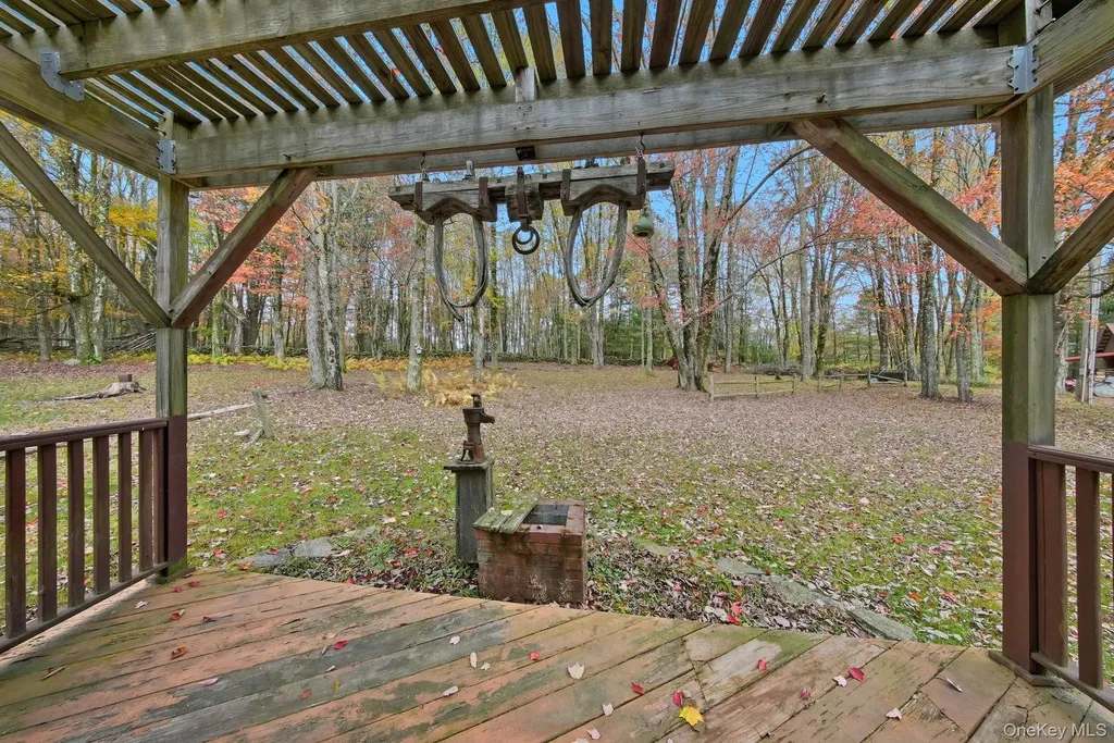 45 Coopers Corner Road Monticello NY 12701
