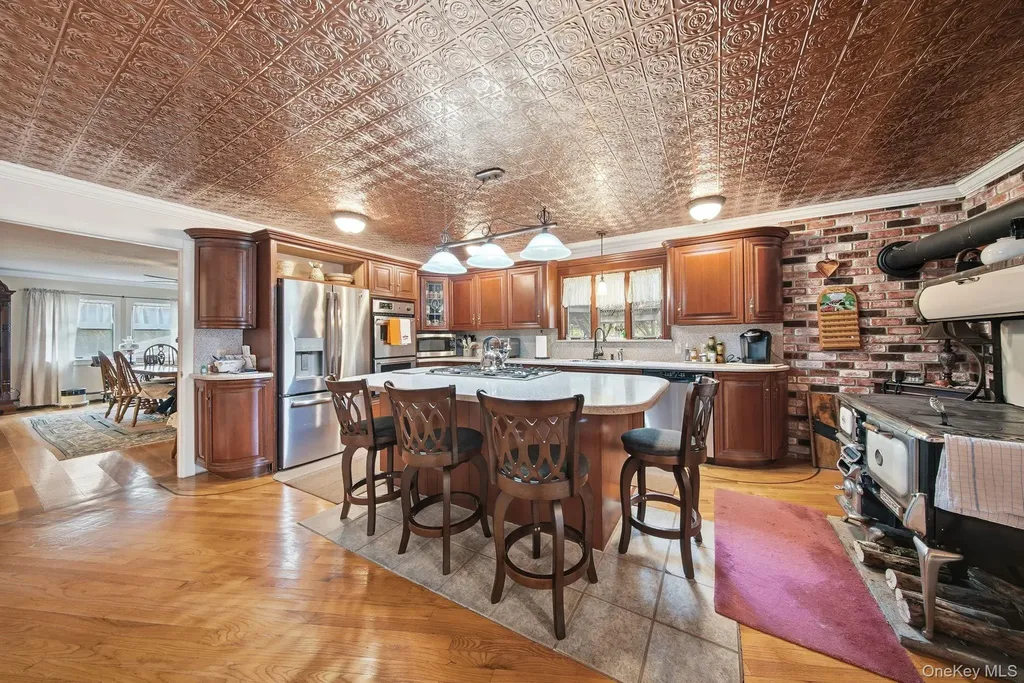 45 Coopers Corner Road Monticello NY 12701