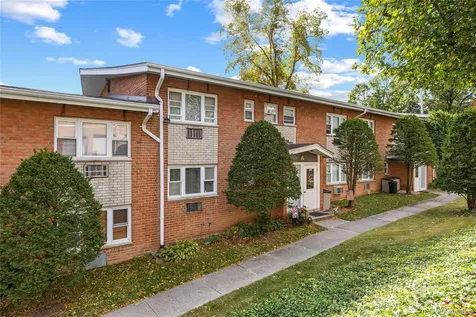 667 Pelham Road Road New Rochelle NY 10805