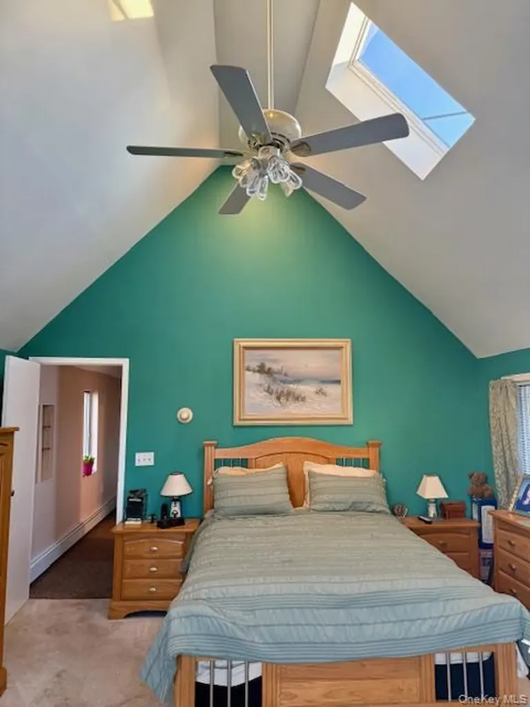 33 W 11th Road Broad Channel NY 11693