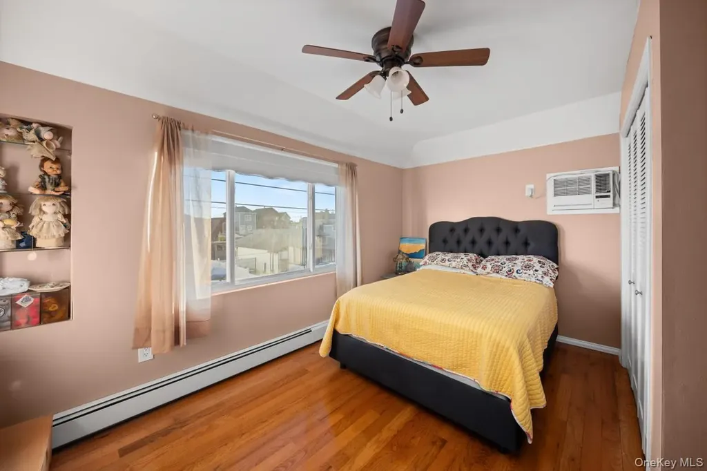 33 W 11th Road Broad Channel NY 11693