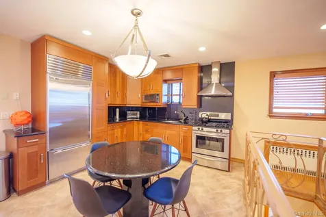 51 Bay Street Long Beach NY 11561