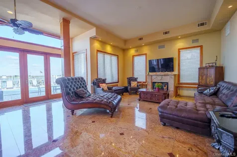 51 Bay Street Long Beach NY 11561