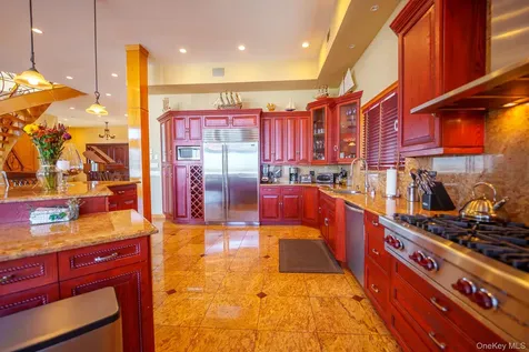 51 Bay Street Long Beach NY 11561