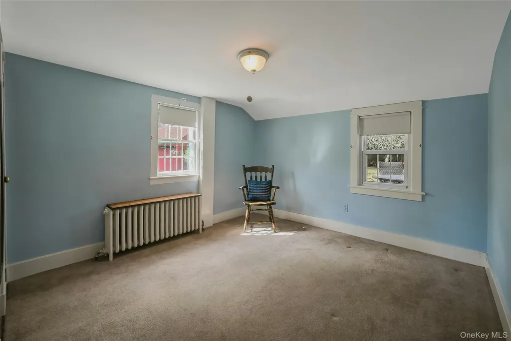147 N Country Road Mount Sinai NY 11766
