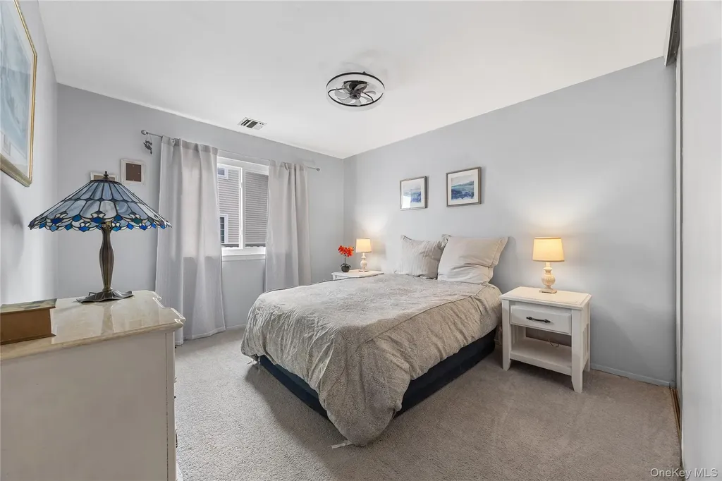 116 Westend Avenue Freeport NY 11520