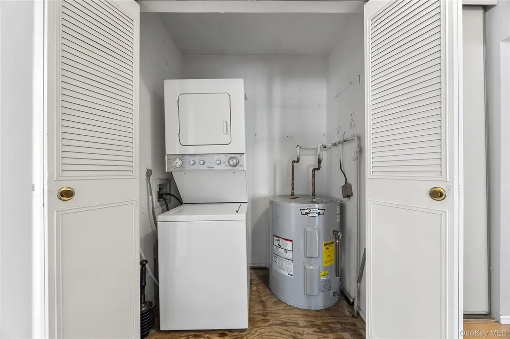 116 Westend Avenue Freeport NY 11520