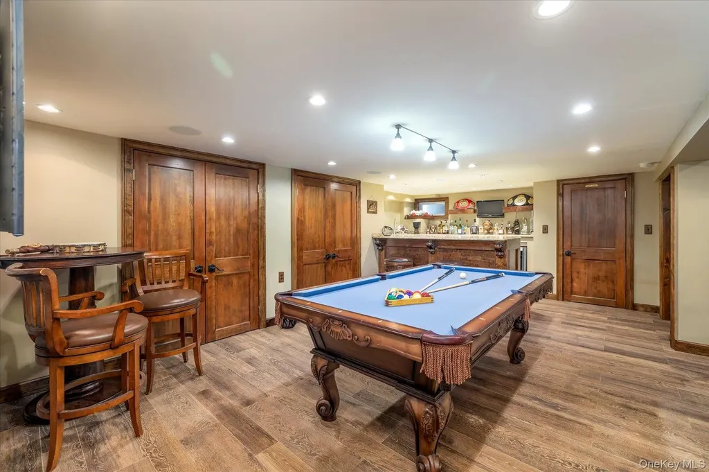 2863 Harbor Road Merrick NY 11566