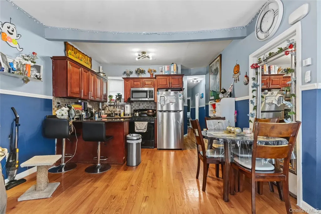 603 E 236th Street Bronx NY 10466