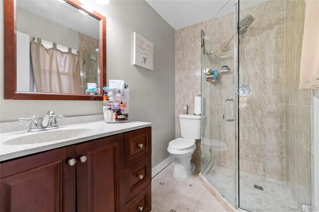 1259 America Avenue West Babylon NY 11704