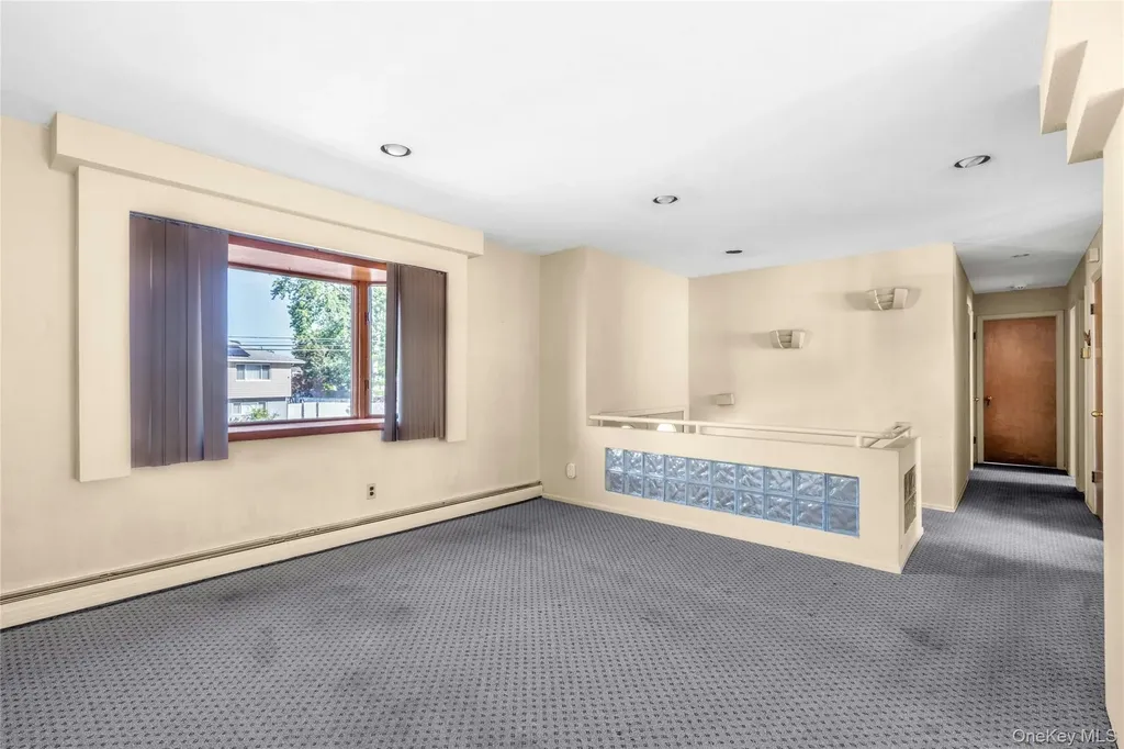 256 Justice Street West Babylon NY 11704