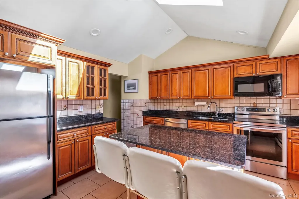 256 Justice Street West Babylon NY 11704