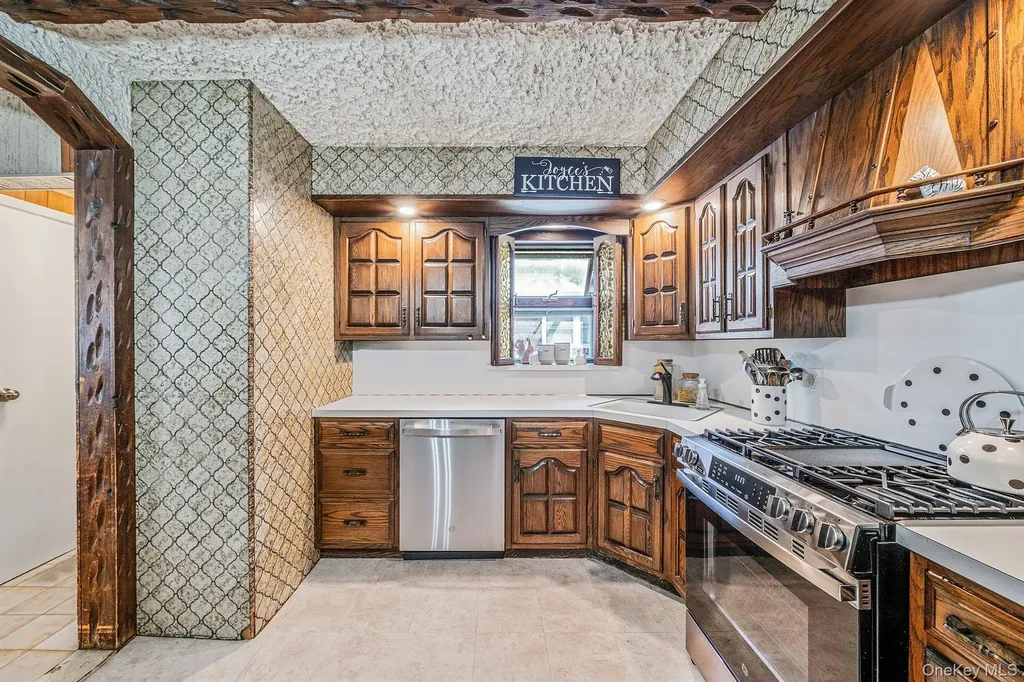 14632 Willets Point Boulevard Whitestone NY 11357