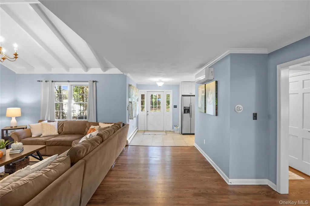 7 Shaker Hollow Road Setauket NY 11733