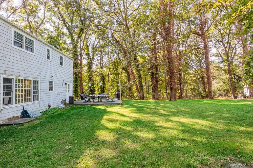 7 Shaker Hollow Road Setauket NY 11733
