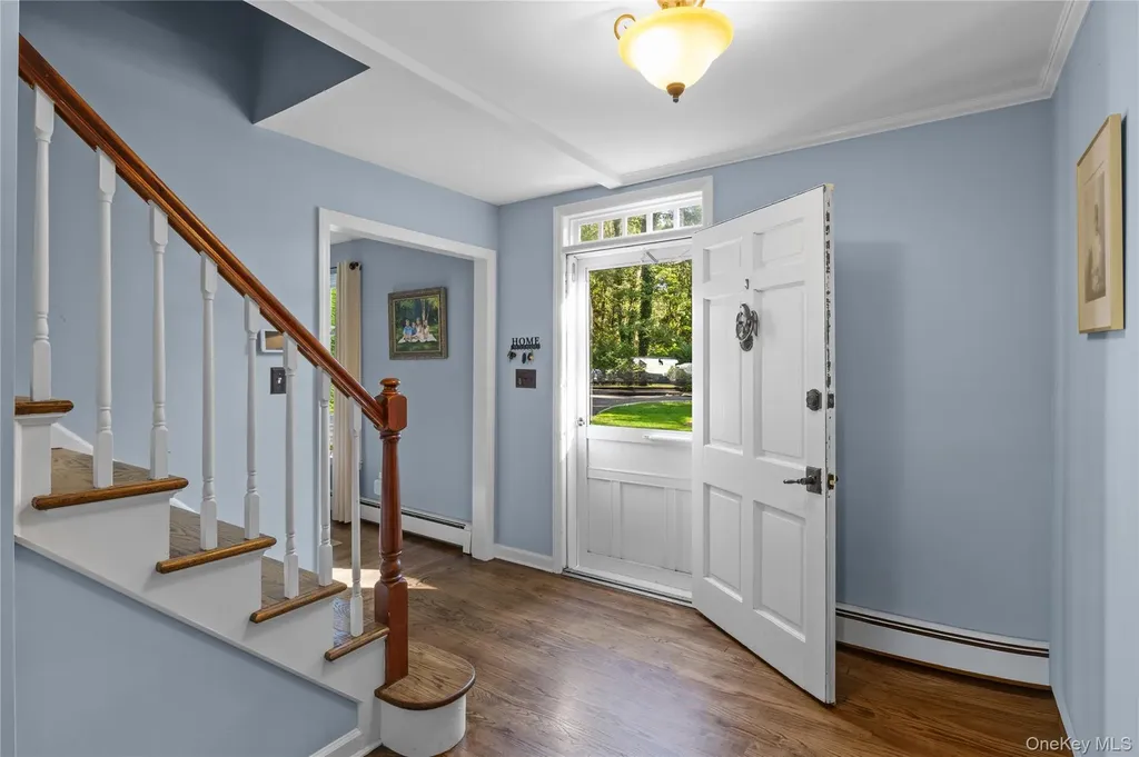 7 Shaker Hollow Road Setauket NY 11733