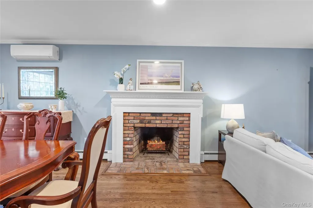 7 Shaker Hollow Road Setauket NY 11733