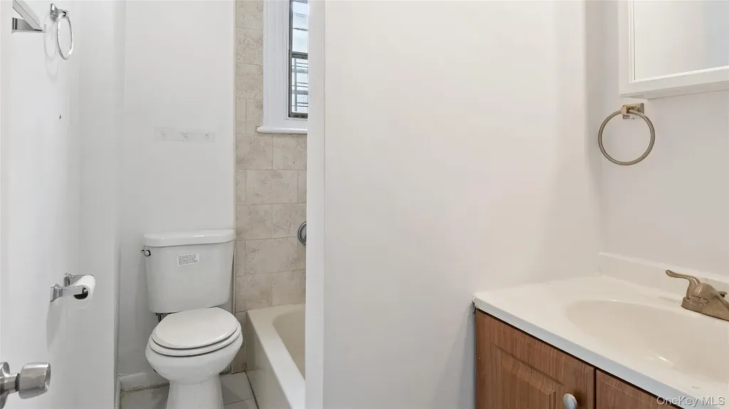 39 Victor Street Yonkers NY 10701