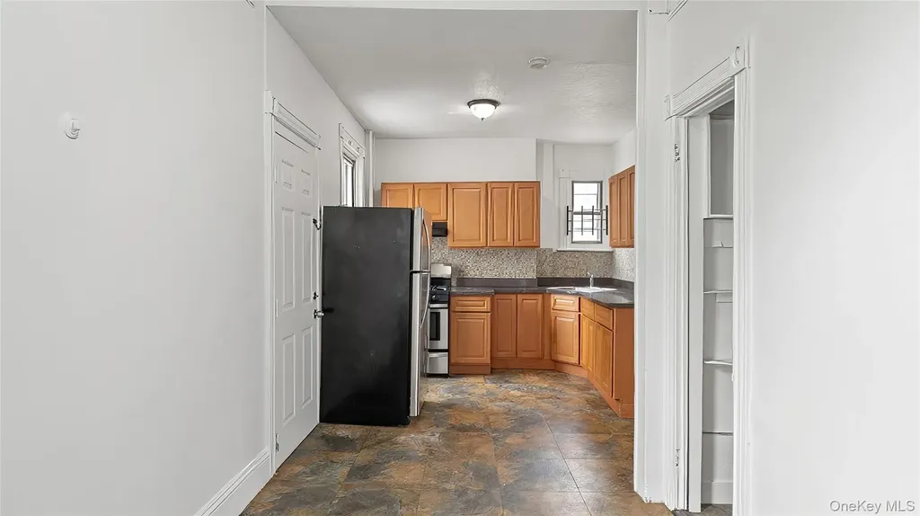 39 Victor Street Yonkers NY 10701