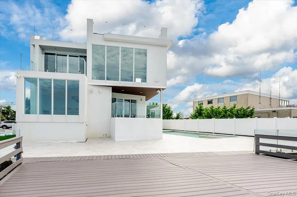 177 Albany Boulevard Atlantic Beach NY 11509
